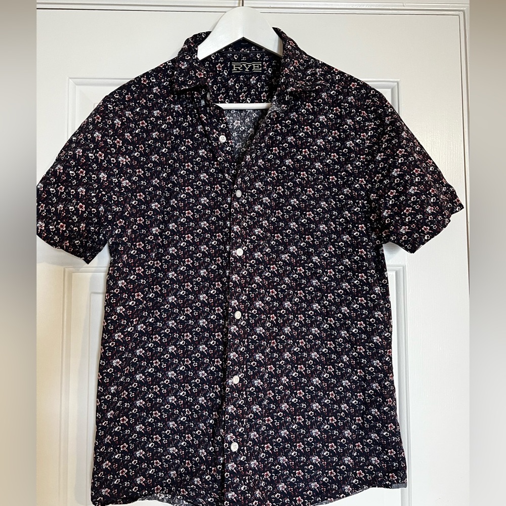 Rye short sleeve floral button up